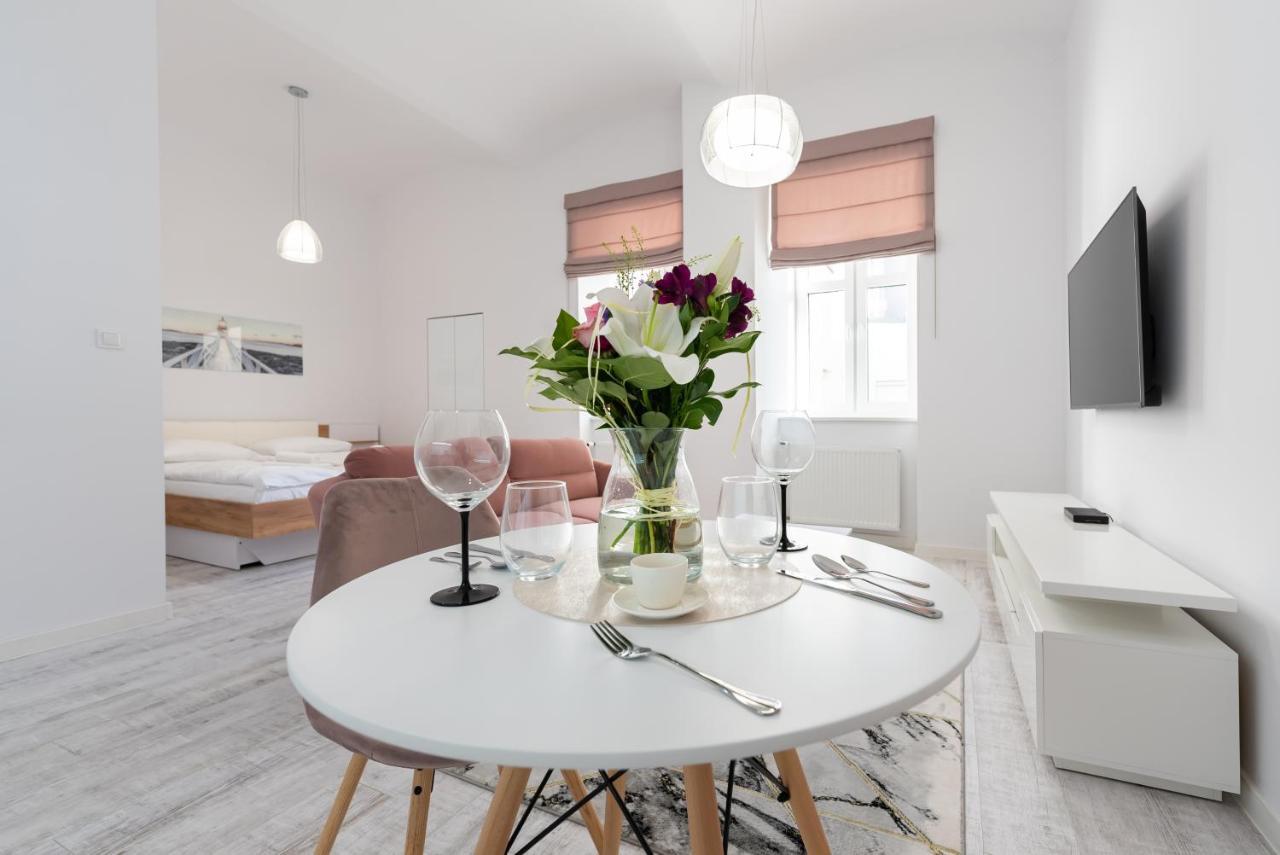 Apartamenty Centrum Nowoczesny Design - Dream Apart 别尔斯克-比亚拉 外观 照片
